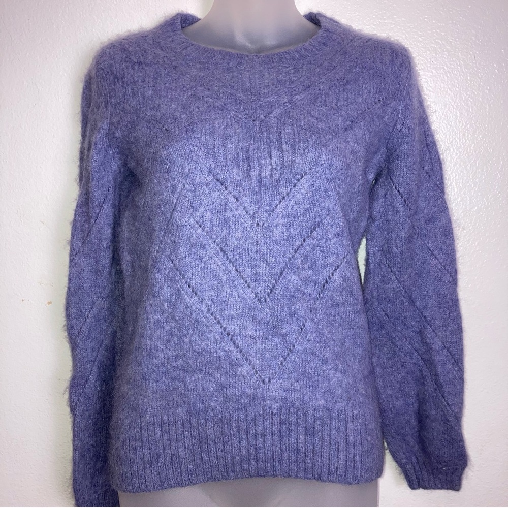 Banana Republic light purple cable knit alpaca blend sweater - Picture 2 of 7